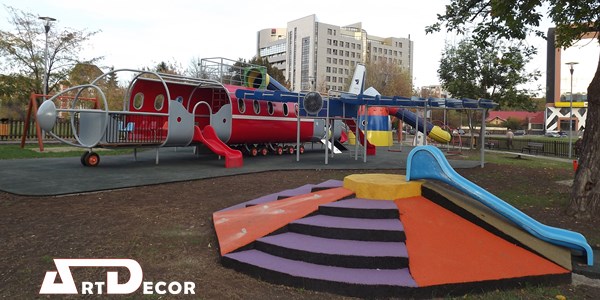 parcul cu avioane Parc aerospatial Brasov