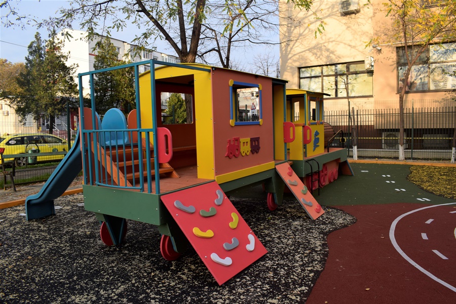 Echipament trenulet pentru parcuri CJT-LV Echipament trenulet pentru parcuri CJT-LV