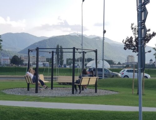 Foisor leagan hexagonal